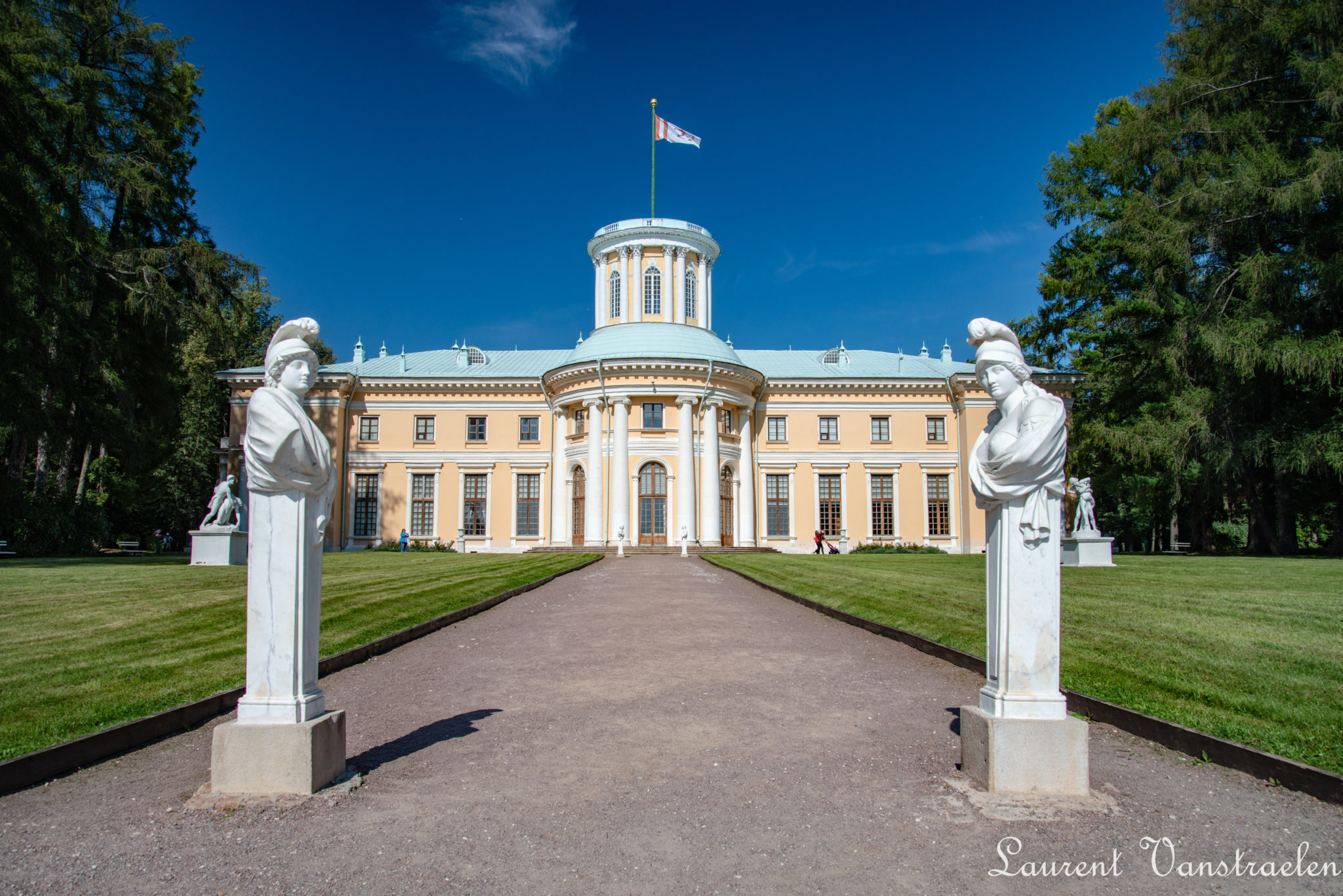 Arkhangelskoye Palace - Russia
